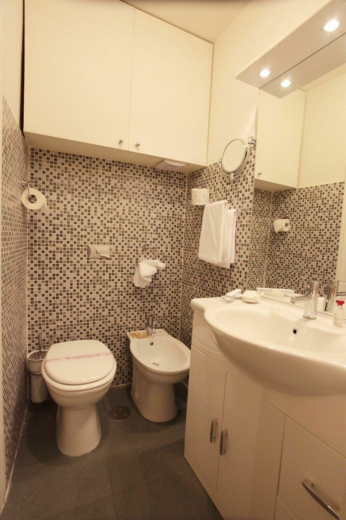 Luxury Fashion Suites Rom Exteriör bild